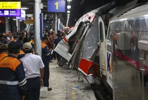 Kronologi Kecelakaan Kereta Api di Stasiun Bekasi Timur
